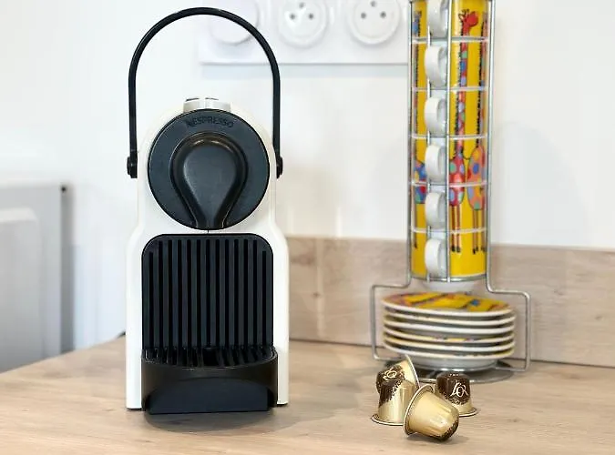 Appartement Les Arenes - Lumineux - Centre-ville *